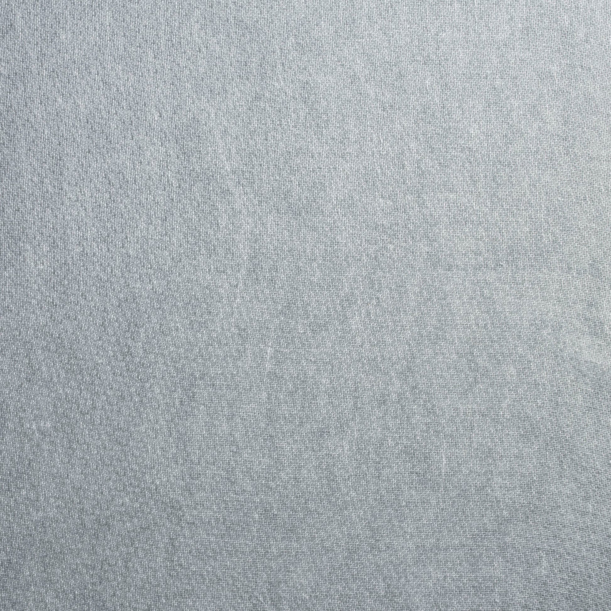 Solid light gray color swatch